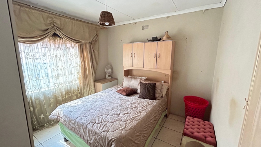 4 Bedroom Property for Sale in Rustenburg North North West